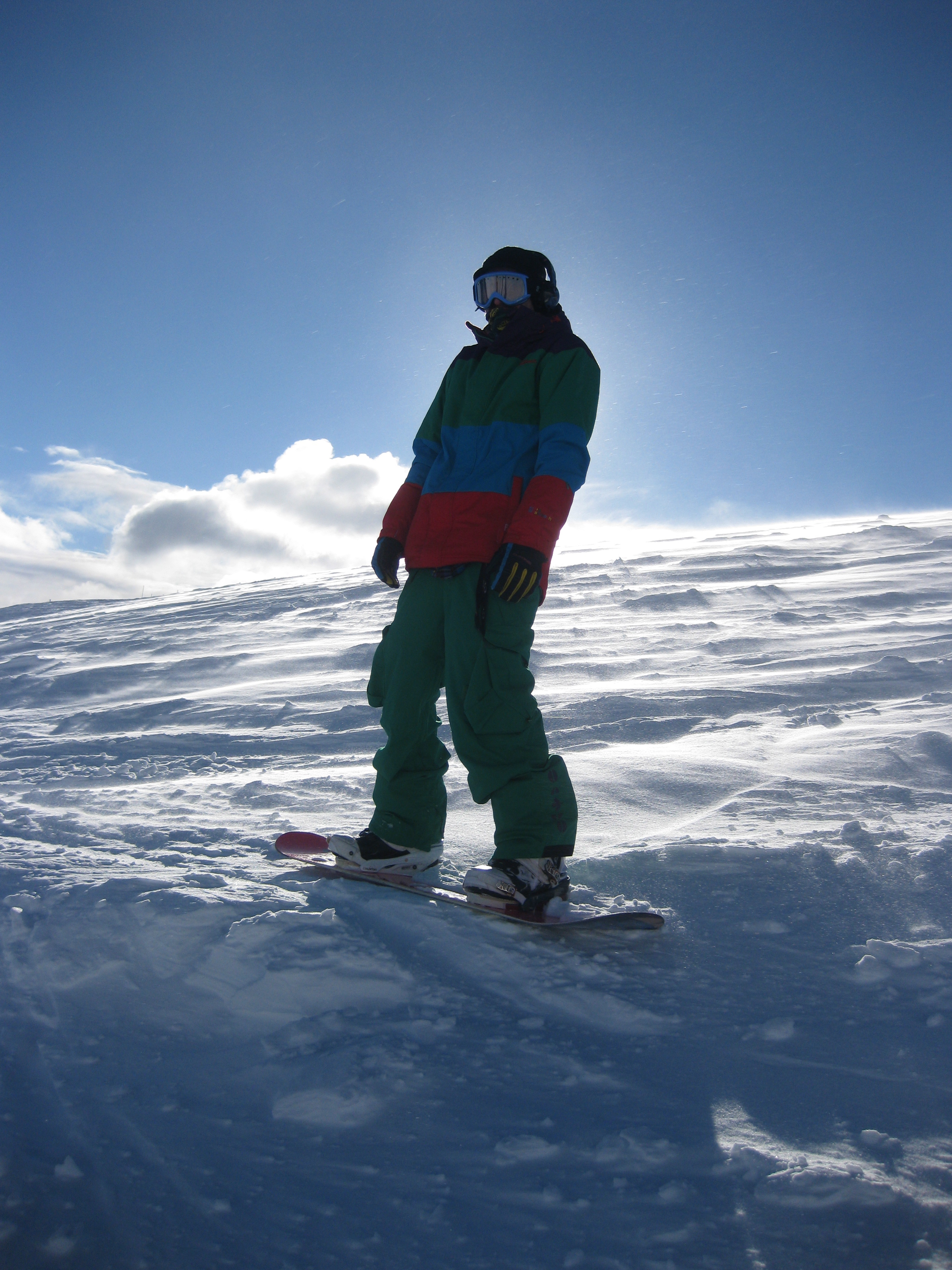 cool snowboarder.jpg